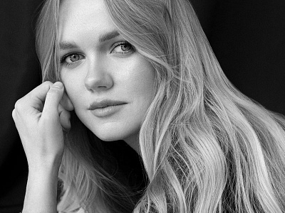Beautiful Blond in NYC fashion headshot nyc photography portrait woman