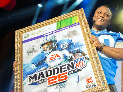 HE MADE IT EVERYBODY HE MADE IT BARRY SANDERS