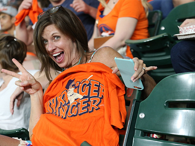 Springer Dinger Shirt Houston Astros George Springer Shirt – We Got Good