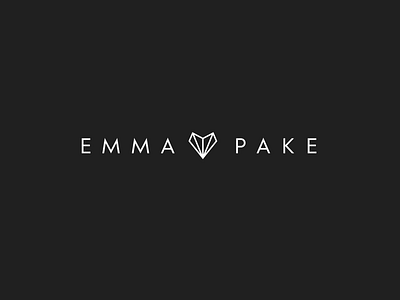 Emma Pake  #01