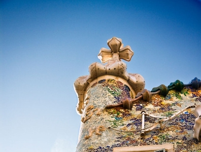 List of Gaudí buildings photo!