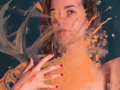 Erine blue eyes orange paint photography portret splatter