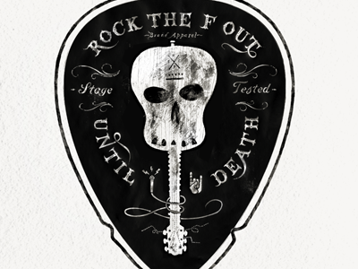 RTFO Skull Guitar / Pick Crest