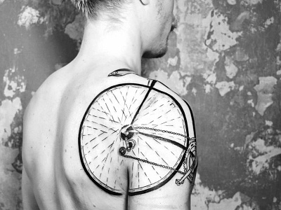 Bike [Back] bike blackwork blackworkers farbenpracht germany miriam frank tattoo miriamfrank munich tattoo artist tattoo girl visual art form