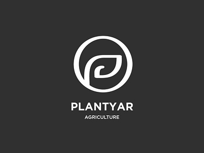 P + Leaf Logo