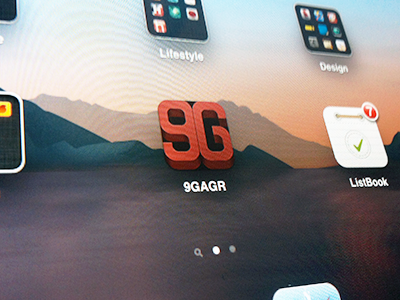 9GAGR Icon on iPad 9gag 9gagr design icon iphone mobile ui ux