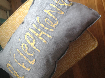 L'éléphant elephant hand lettering illustration lettering léléphant pillow typography