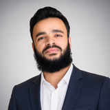 Hunain Raza UI/UX Designer