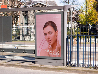 Free Poster on Bus Stop Mockups