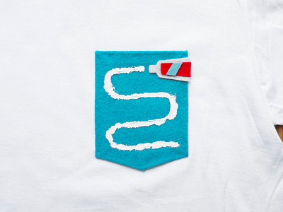 044 👕👄 felt handmade pocket t shirt the100dayproject toothpaste