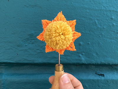 001 ☀️ handmade pom-pom sun the100dayproject yarn