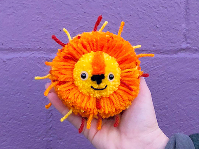 Lion Pom-Pom handmade lion pom-pom the100dayproject yarn