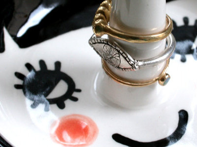 The "Nose Ring" Ring holder. bisque ceramic hand painted illustration tuesday bassen