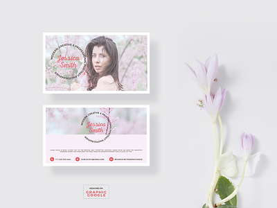 Free Blooming Business Card Mockup & Photographer Template