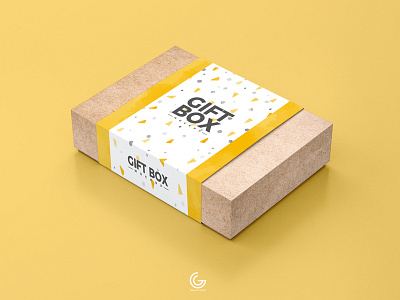 Free Craft Paper Gift Box Mockup PSD 2018