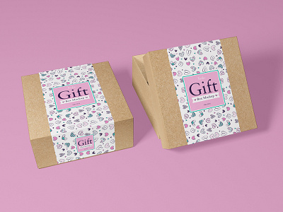 Free Packaging Craft Paper Gift Box Mockup PSD