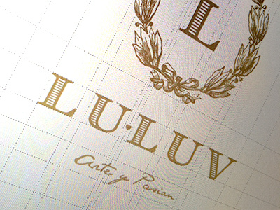 Lu-Luv Handbags Logo gold high end logo