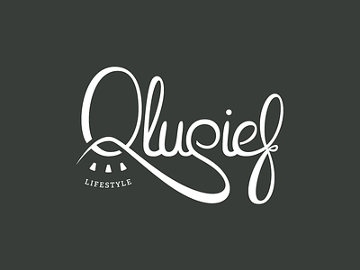 Qlusief lettering logo noob q