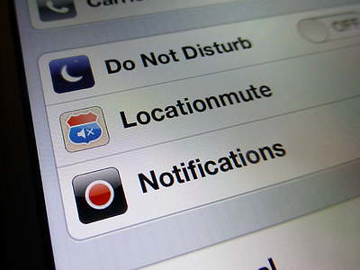 Sneak peek "Locationmute" concept idea ios iphone photoshop ui