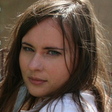 Elena Zelova