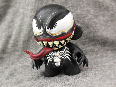 Custom 4" Venom Munny acryclic custom kidrobot marvel munny paint sculpey venom vinyl