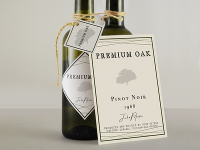 PREMIUM OAK WINE. design graphicdesign illustration illustrator label package text typography wine