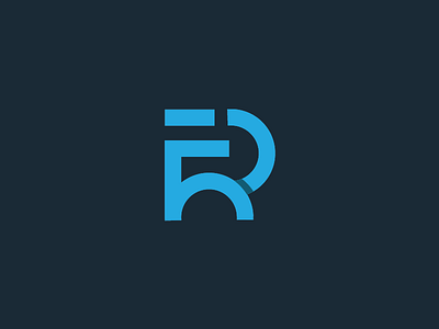 R + 5 Logo logo