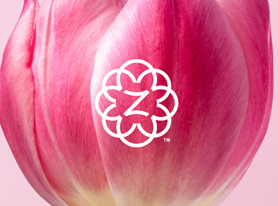 Z Flower Boutique flower girl graphic design logo soft women z