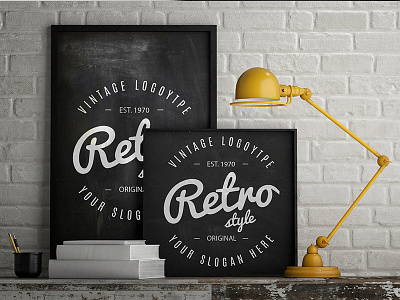 Realistic poster mock up Free Psd