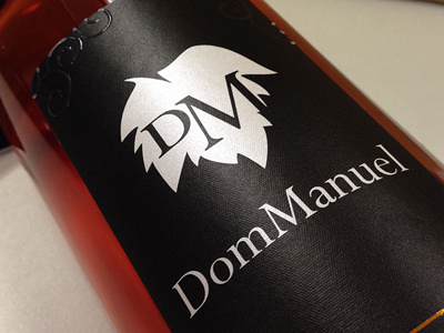 Vinho Rose - Dom Manuel brand packaging wine