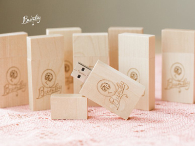 Custom Wood USBs With Cotton Illustration brand branded gift cotton illustration photographer southern usb wood