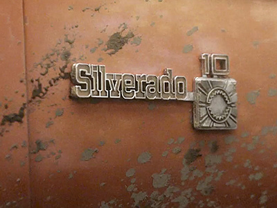 Silverado Heritage badge TV