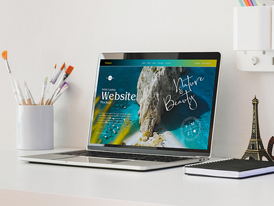 Free Laptop Website Mockup