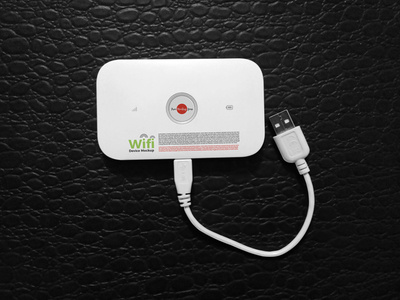 Free Wifi Device Psd Mockup