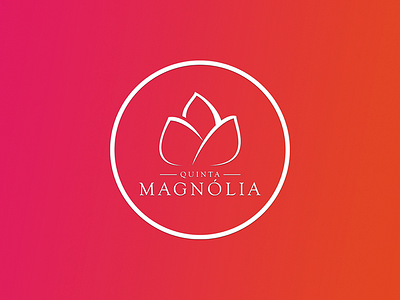 QUINTA MAGNÓLIA brand branding design gradient graphicdesign logo magnolia minimal pauloferreiradesigner quinta quinta magnólia symbol typography