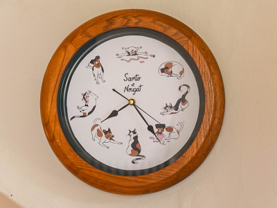 Samto & Nougat Clock
