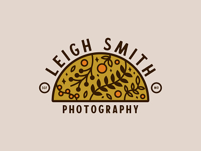 Leigh Smith Photography - Logo badge badge design badge logo design icon logo logo design typography vector art vector illustration