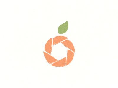 Freshpicd Logo logo aperture photography leaf peachy