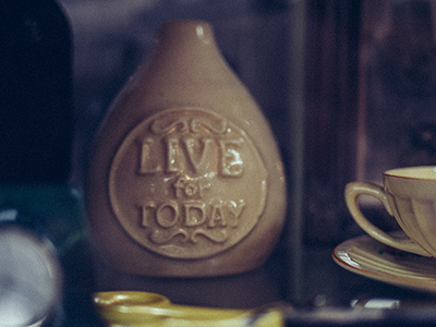 Live for today bath bottle life now