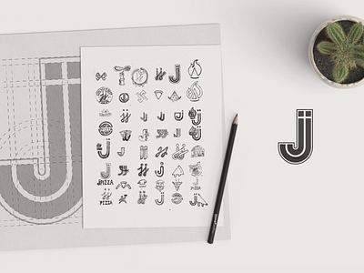 JJ Pizza Logo Sketch + Grid