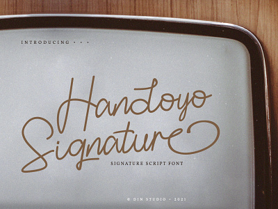 Handoyo Signature - Signature script font branding font fonts handlettering handwritten illustration lettering logo natural script script font signature signature font
