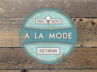 A La Mode Badge