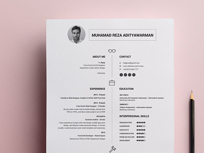 Simple Resume/CV Template