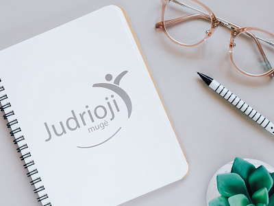 Judrioji Mugė - Logo Design