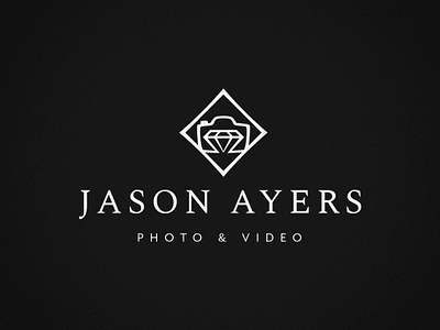 Wedding Photographer Logo