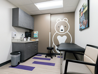 Pediatric Animal Wall Decal Bear