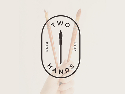 Two Hands Main
