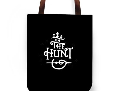 Lettering design - On The Hunt branding and identity clothing brand logotype