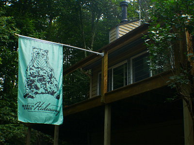 Beech Tree Hideaway Flag