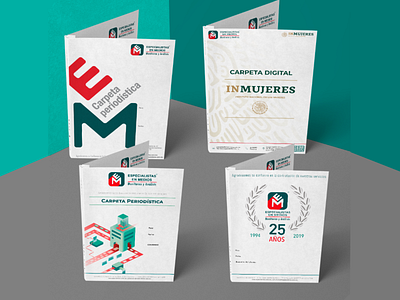 Folder covers designed for "Especialistas en Medios"